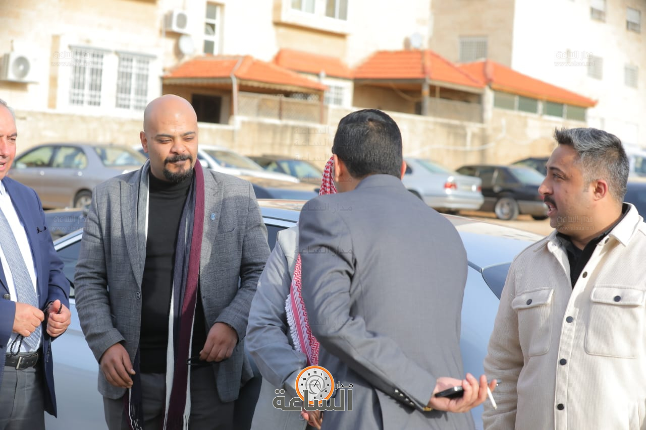 Madar Al-Saa Images 0.545525278094916