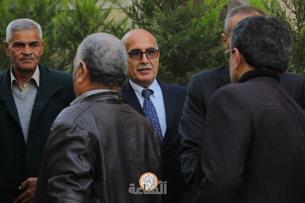 Madar Al-Saa Images 0.2924845832795857