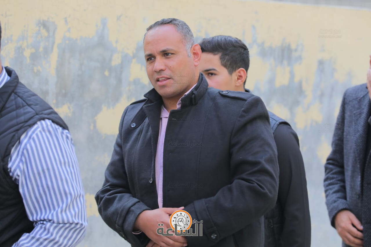 Madar Al-Saa Images 0.7042787415989715