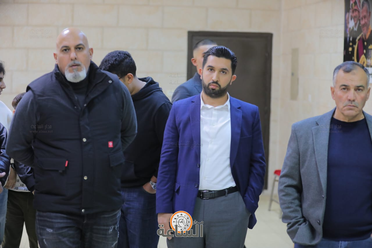 Madar Al-Saa Images 0.9740807293015517