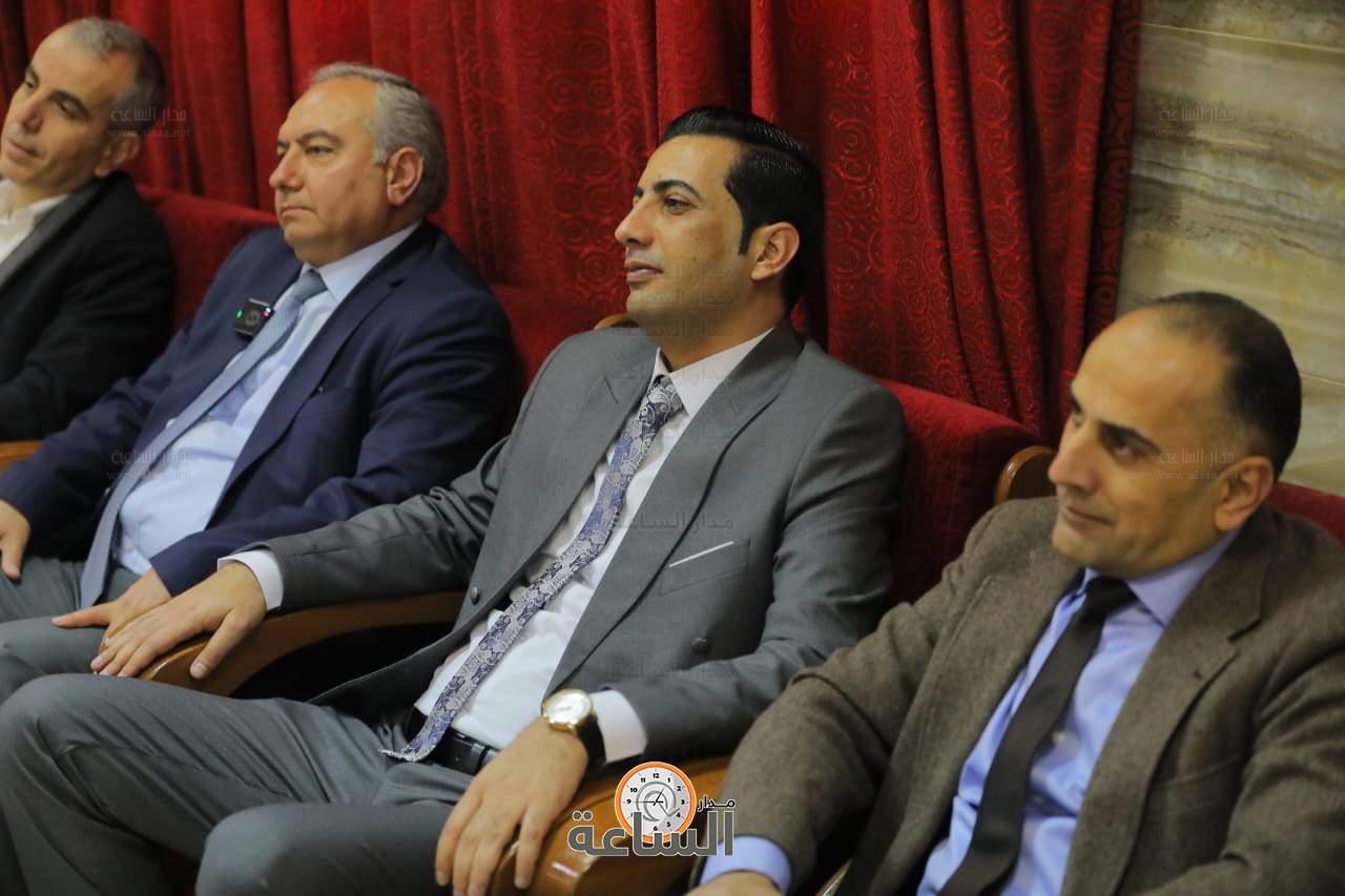 Madar Al-Saa Images 0.6866129636448097