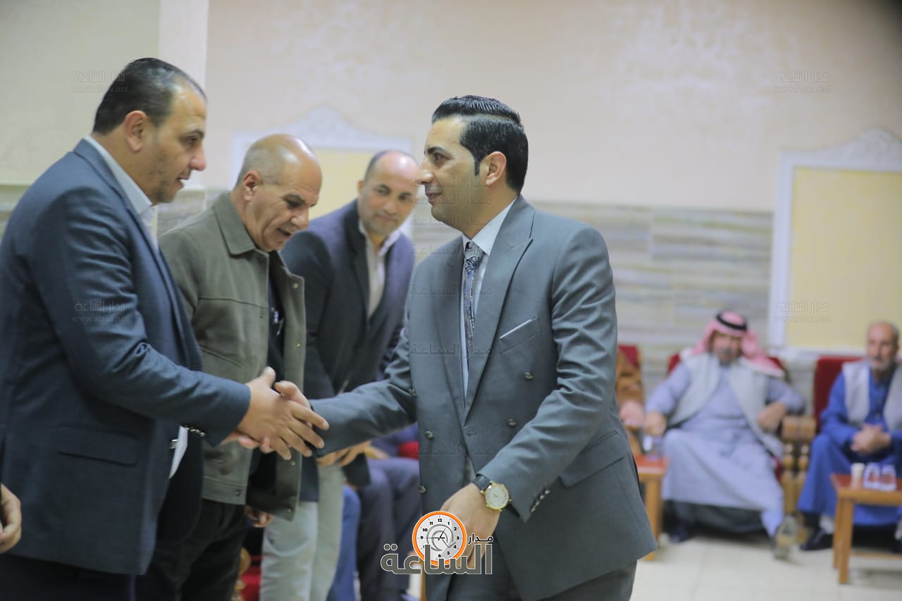 Madar Al-Saa Images 0.7401270885645881