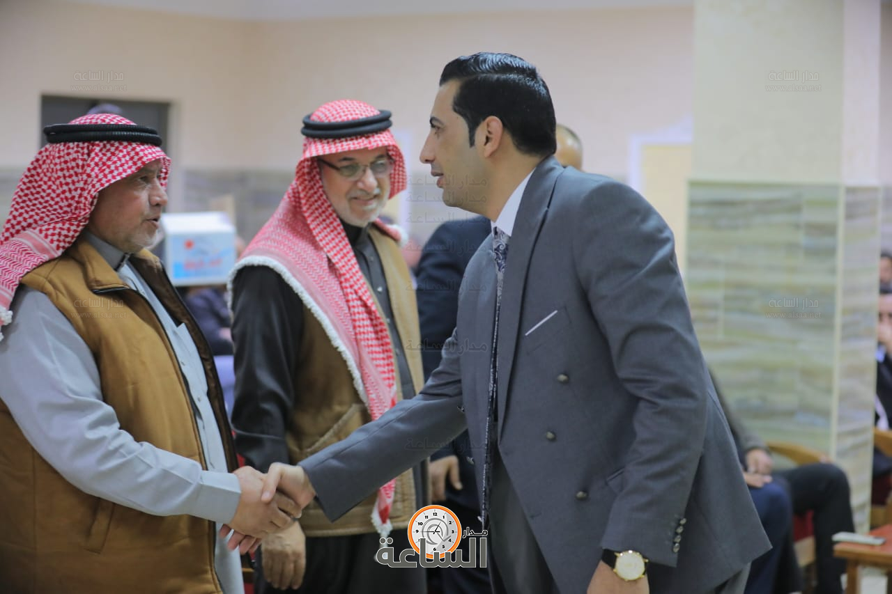 Madar Al-Saa Images 0.395613493427152