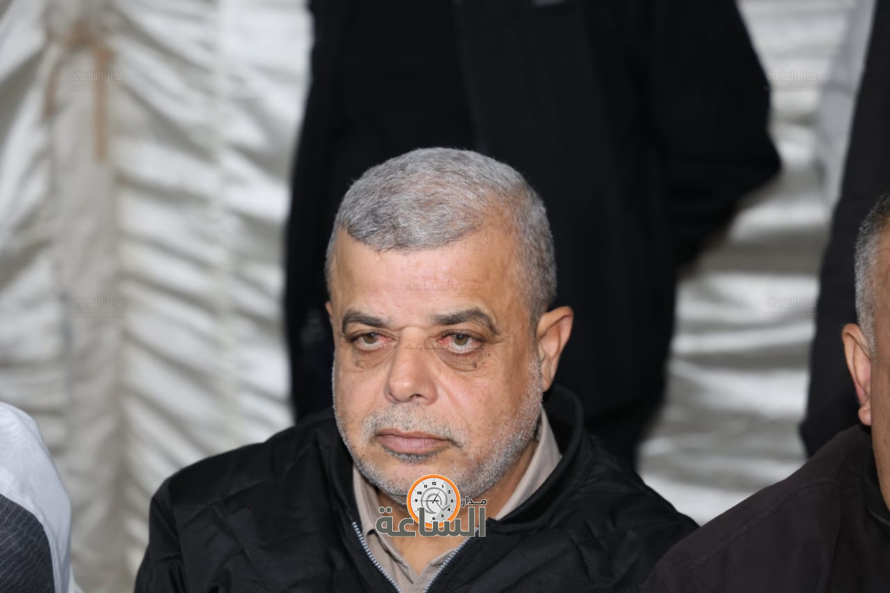 Madar Al-Saa Images 0.47959654243806416