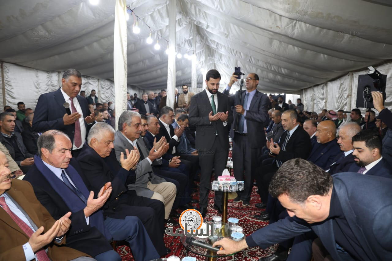 Madar Al-Saa Images 0.37612482661658087