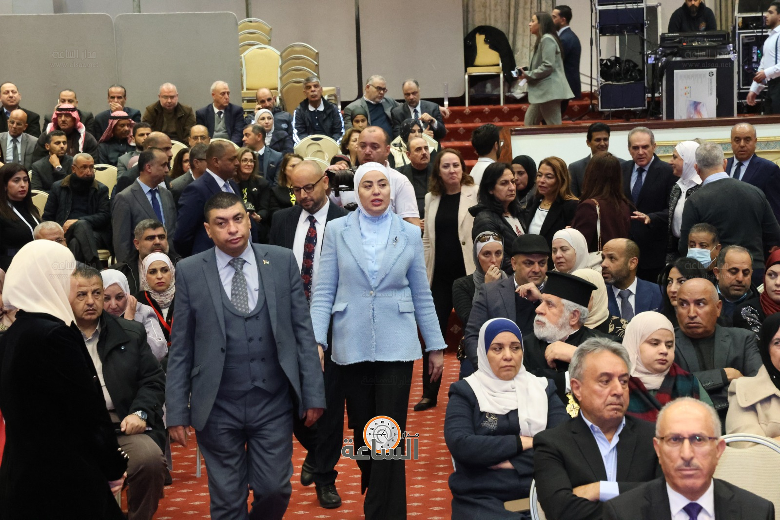 Madar Al-Saa Images 0.5493145264380921