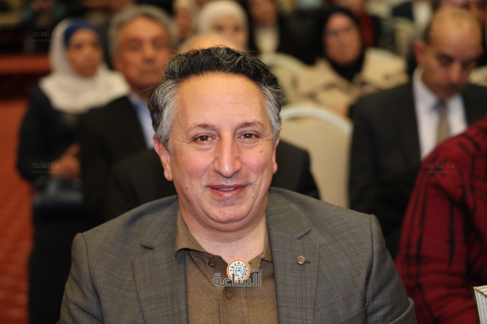 Madar Al-Saa Images 0.12369026276125039