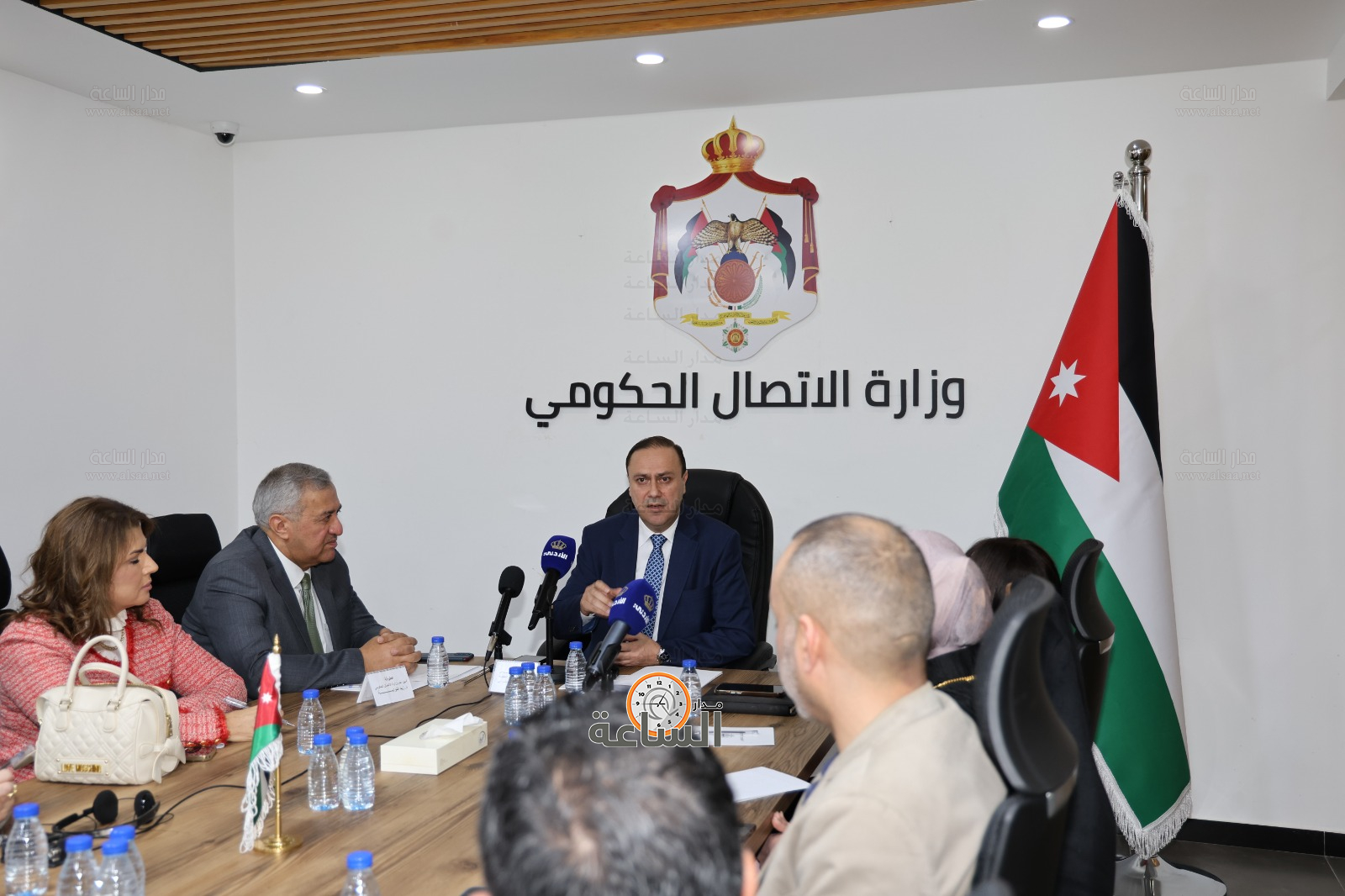 Madar Al-Saa Images 0.407513756226483