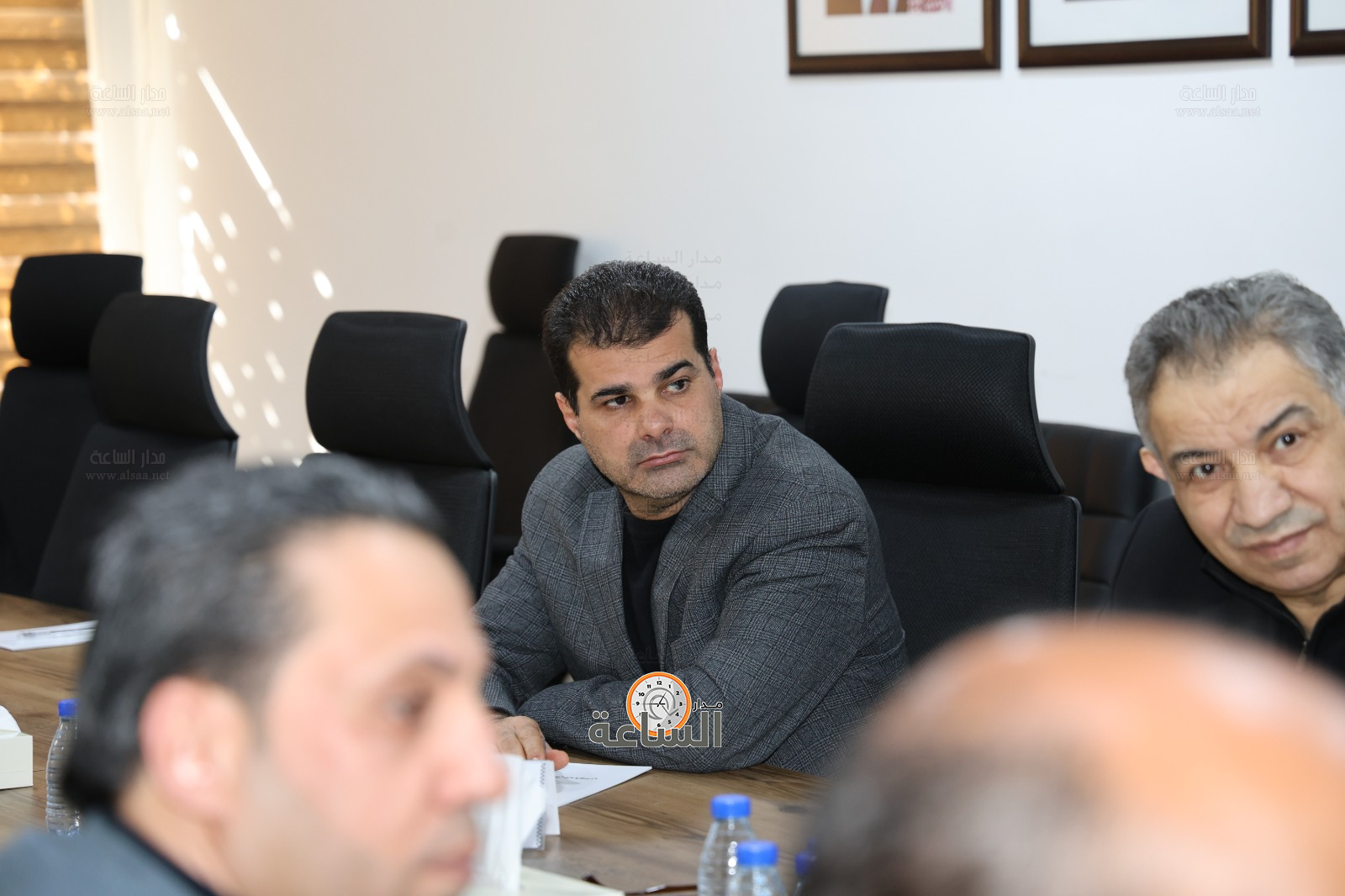 Madar Al-Saa Images 0.6361515530655322