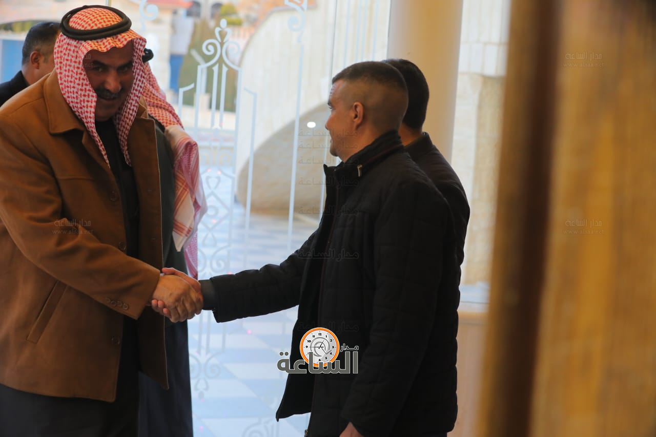 Madar Al-Saa Images 0.3381222270808033