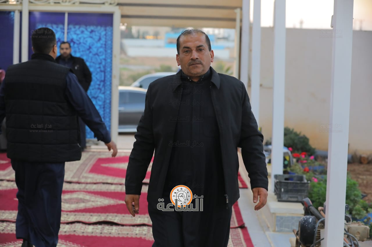 Madar Al-Saa Images 0.007079908180723349