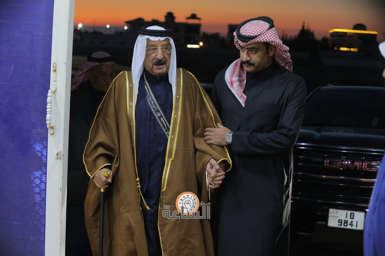 Madar Al-Saa Images 0.819689261399432