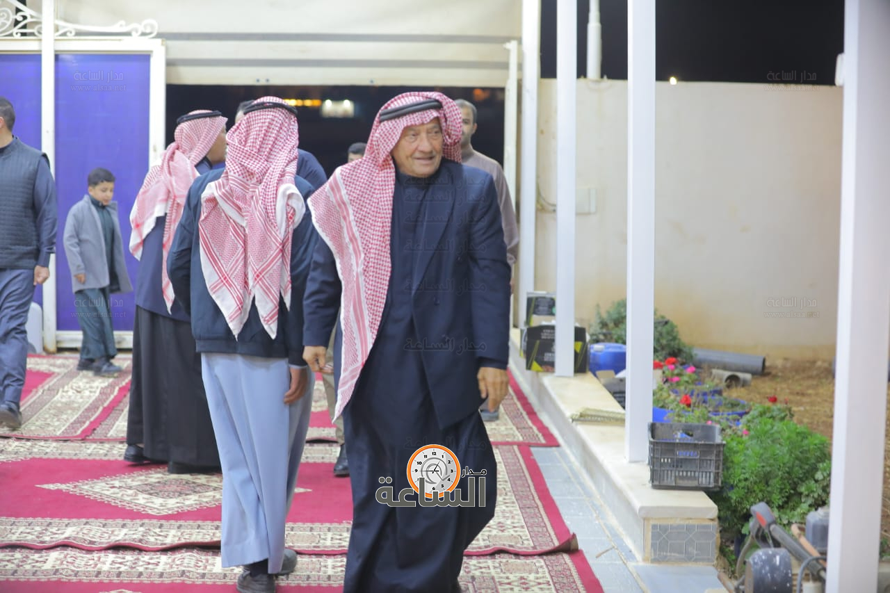 Madar Al-Saa Images 0.04033529277000314