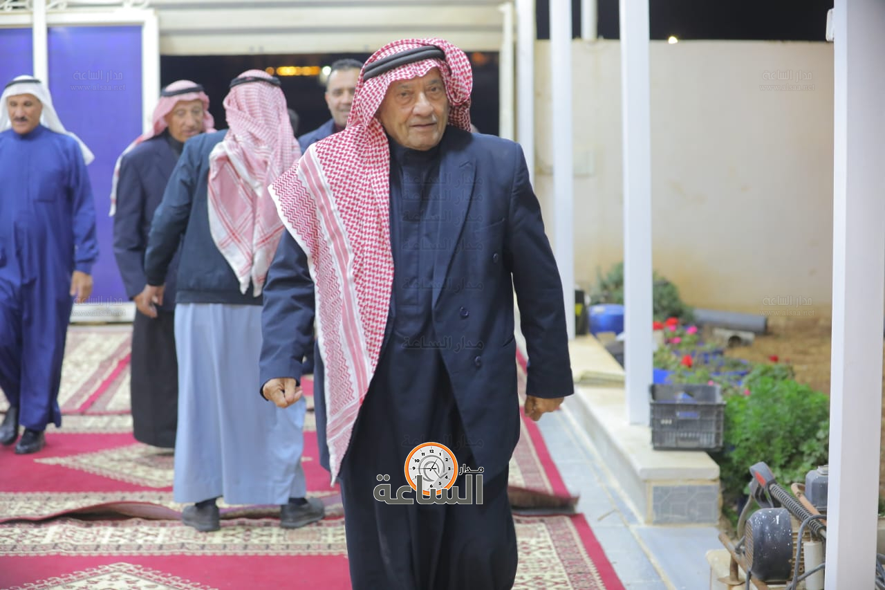 Madar Al-Saa Images 0.7757521850452453