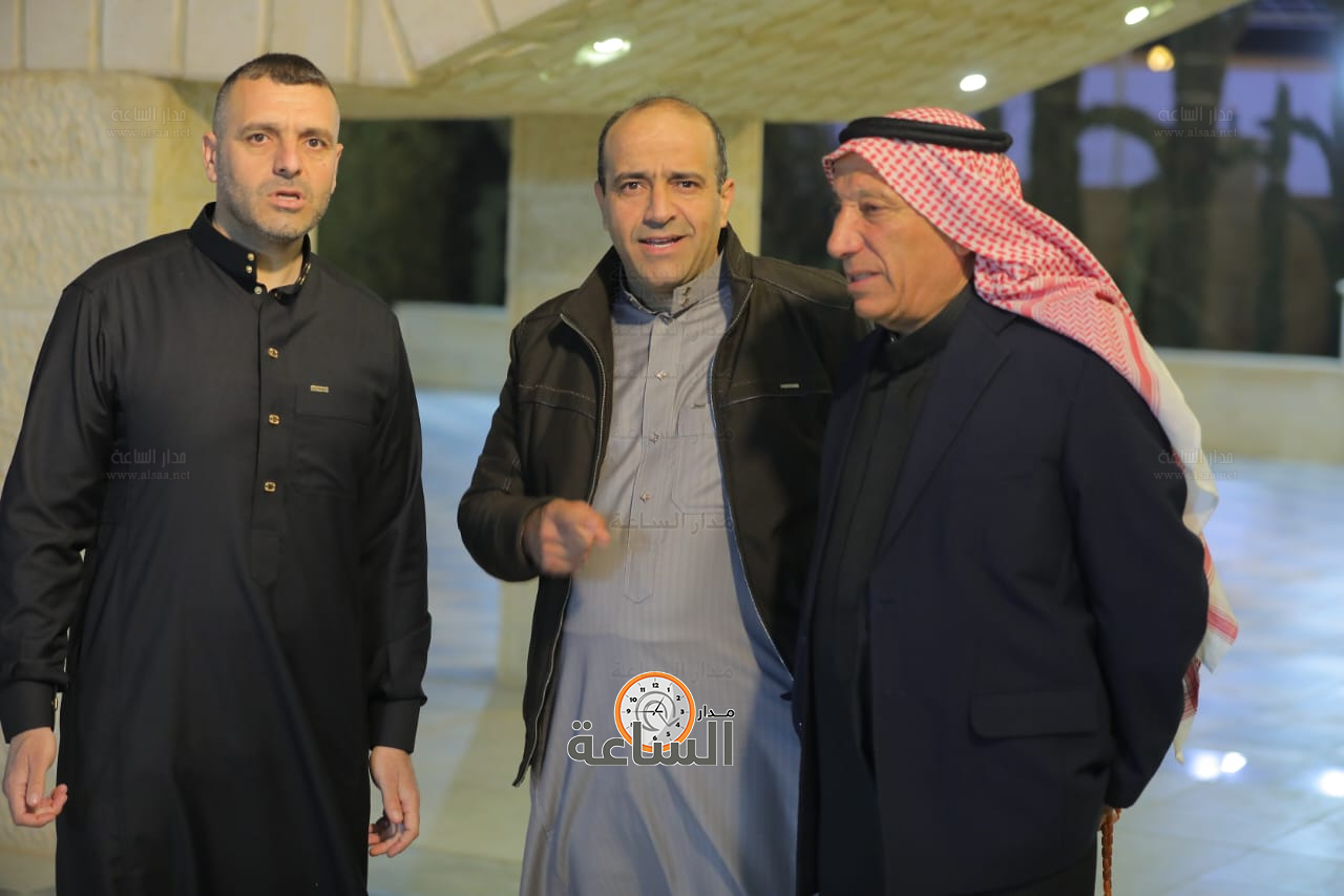 Madar Al-Saa Images 0.4269564615810455