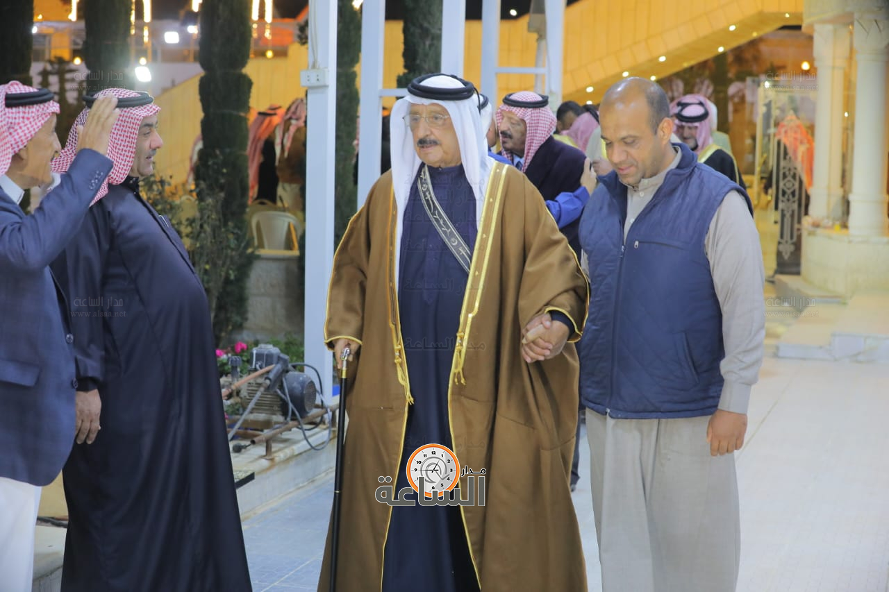 Madar Al-Saa Images 0.9949121328995734