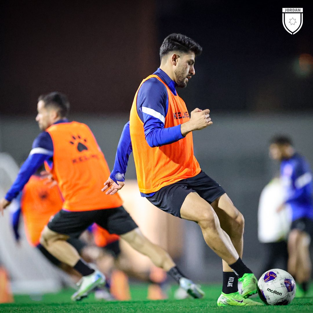 Madar Al-Saa Images 0.5089472386876197