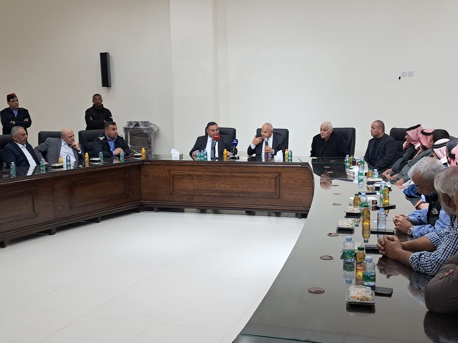 Madar Al-Saa Images 0.6765170660165323