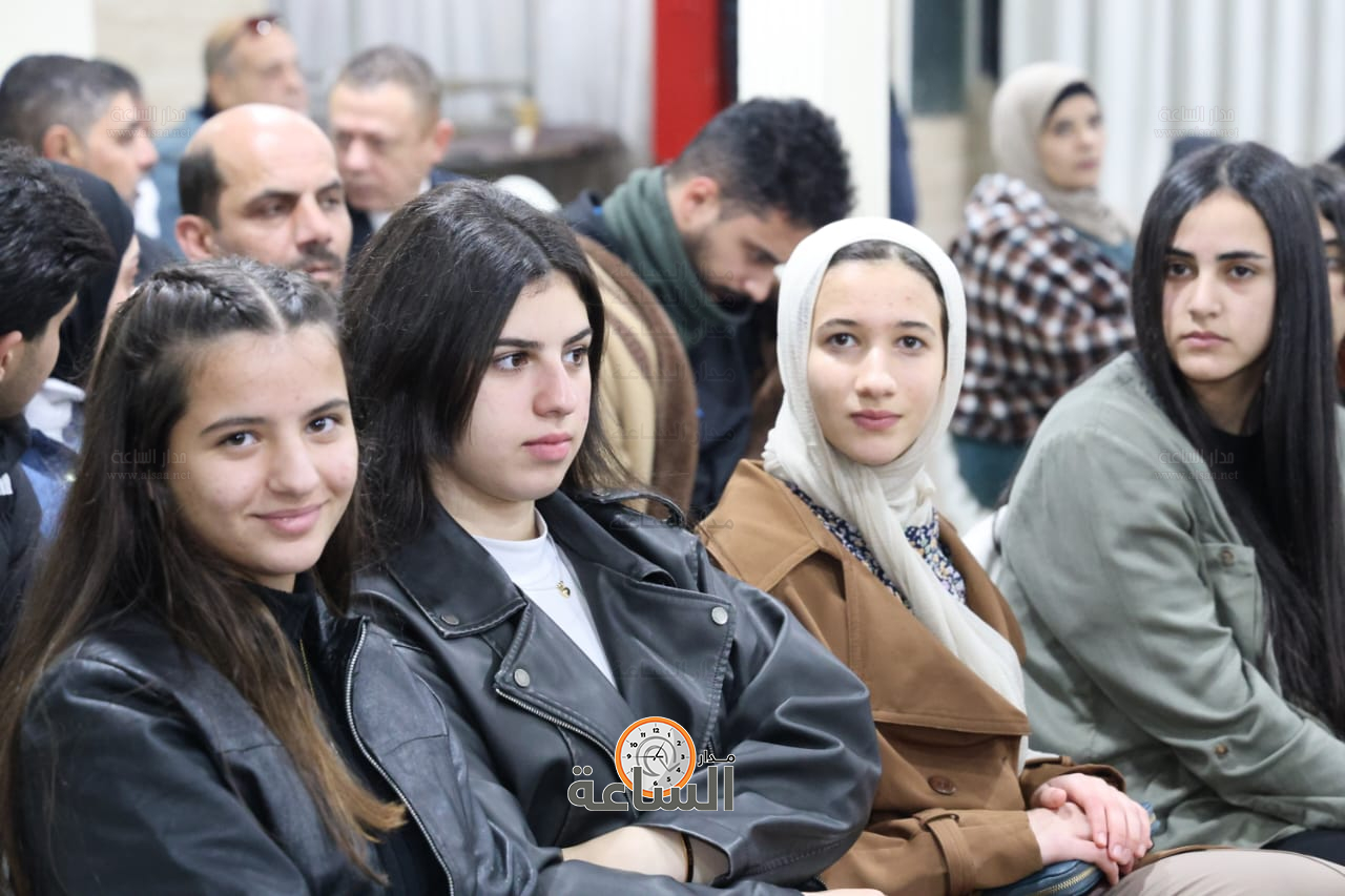 Madar Al-Saa Images 0.1998757964019895