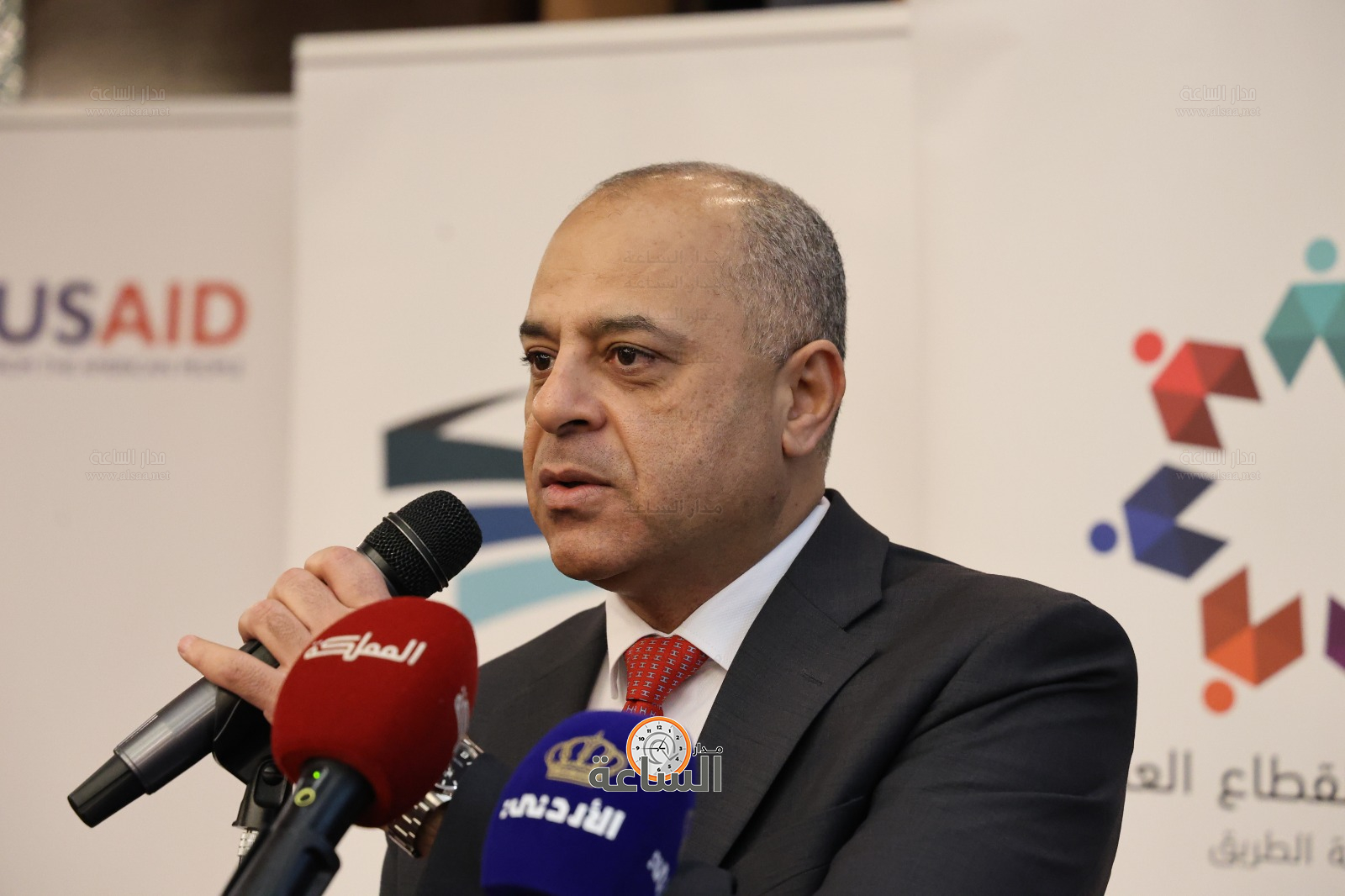 Madar Al-Saa Images 0.6168800740803269