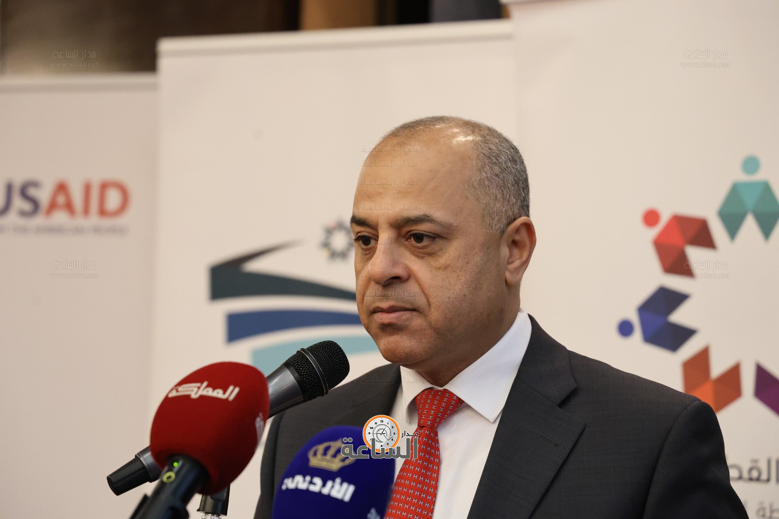 Madar Al-Saa Images 0.23102735140883168