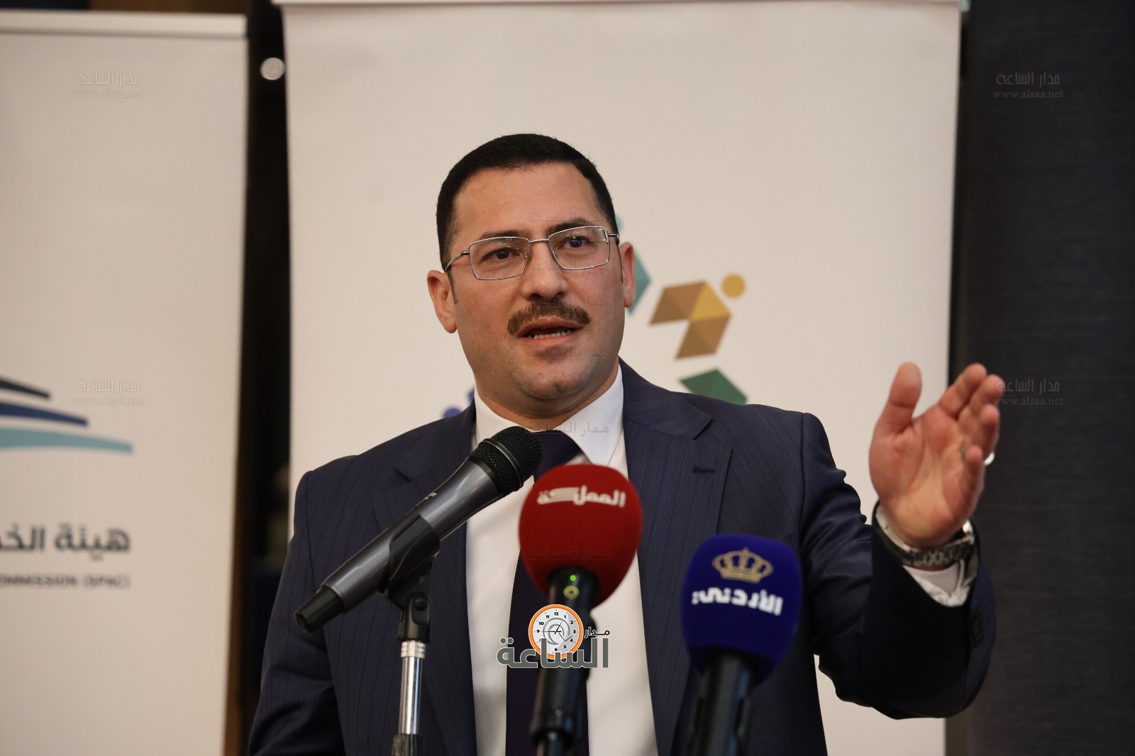 Madar Al-Saa Images 0.17958137758493065