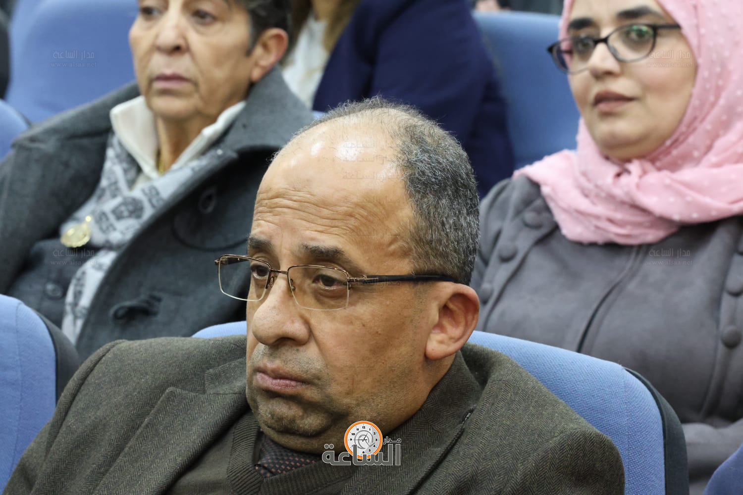 Madar Al-Saa Images 0.4198205675075779