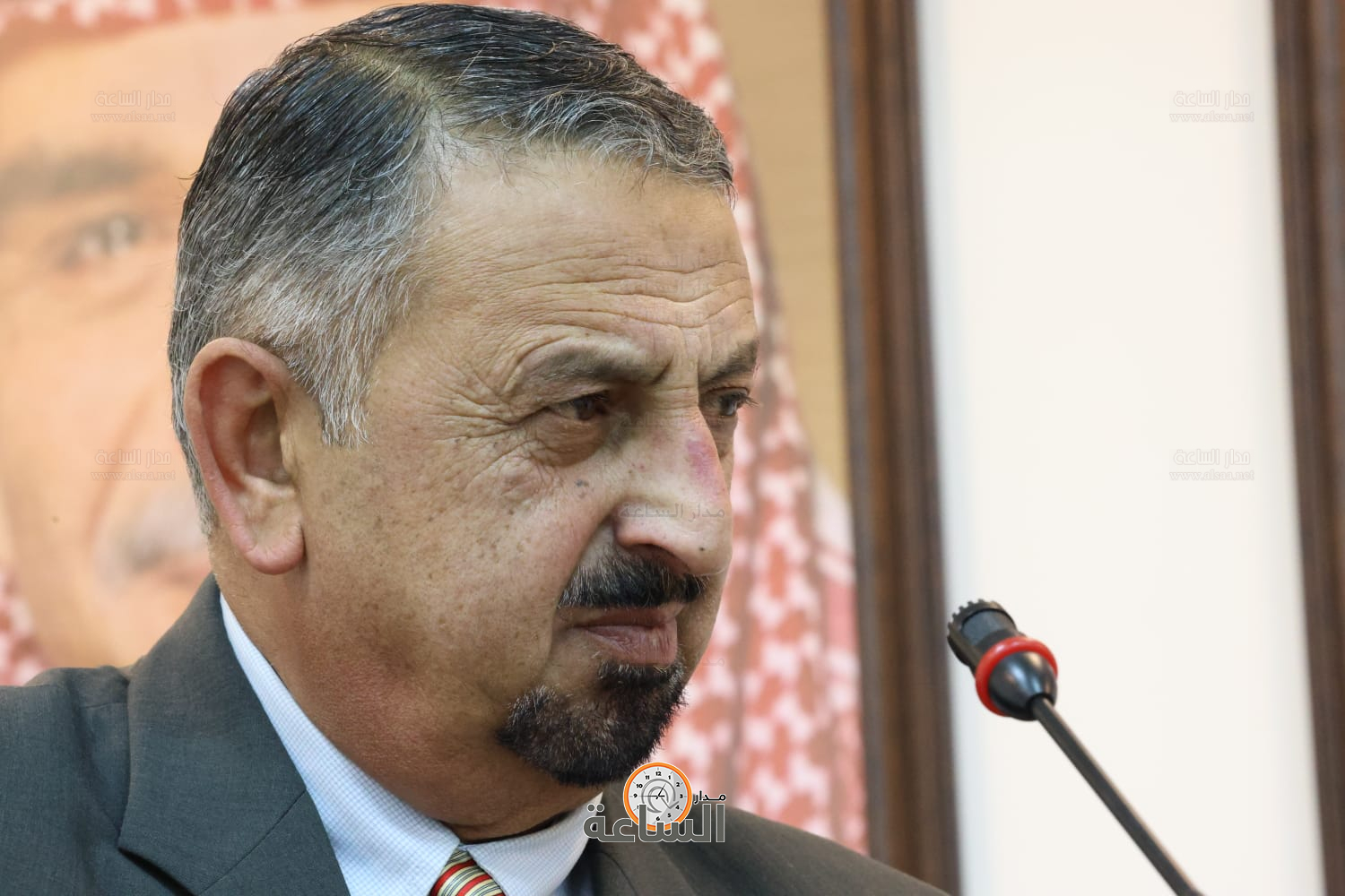 Madar Al-Saa Images 0.19228532345299487