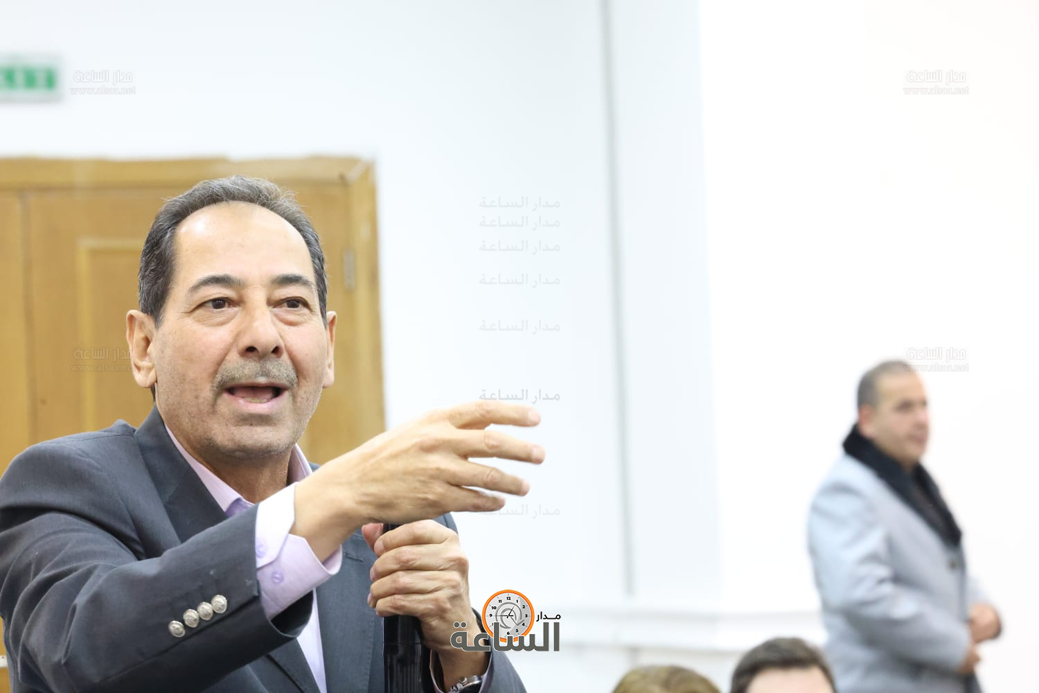 Madar Al-Saa Images 0.482439205235512