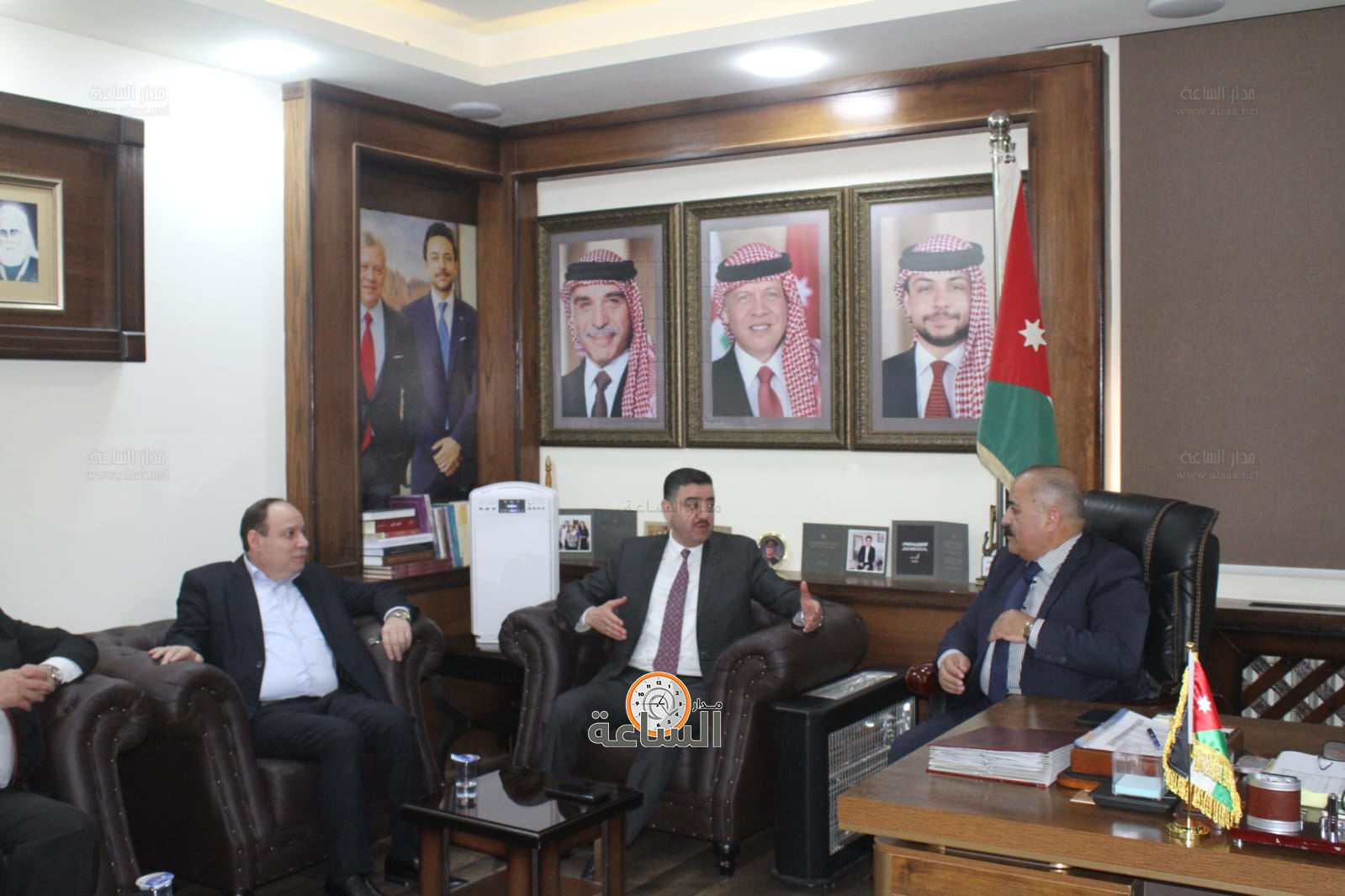 Madar Al-Saa Images 0.5814507273983831