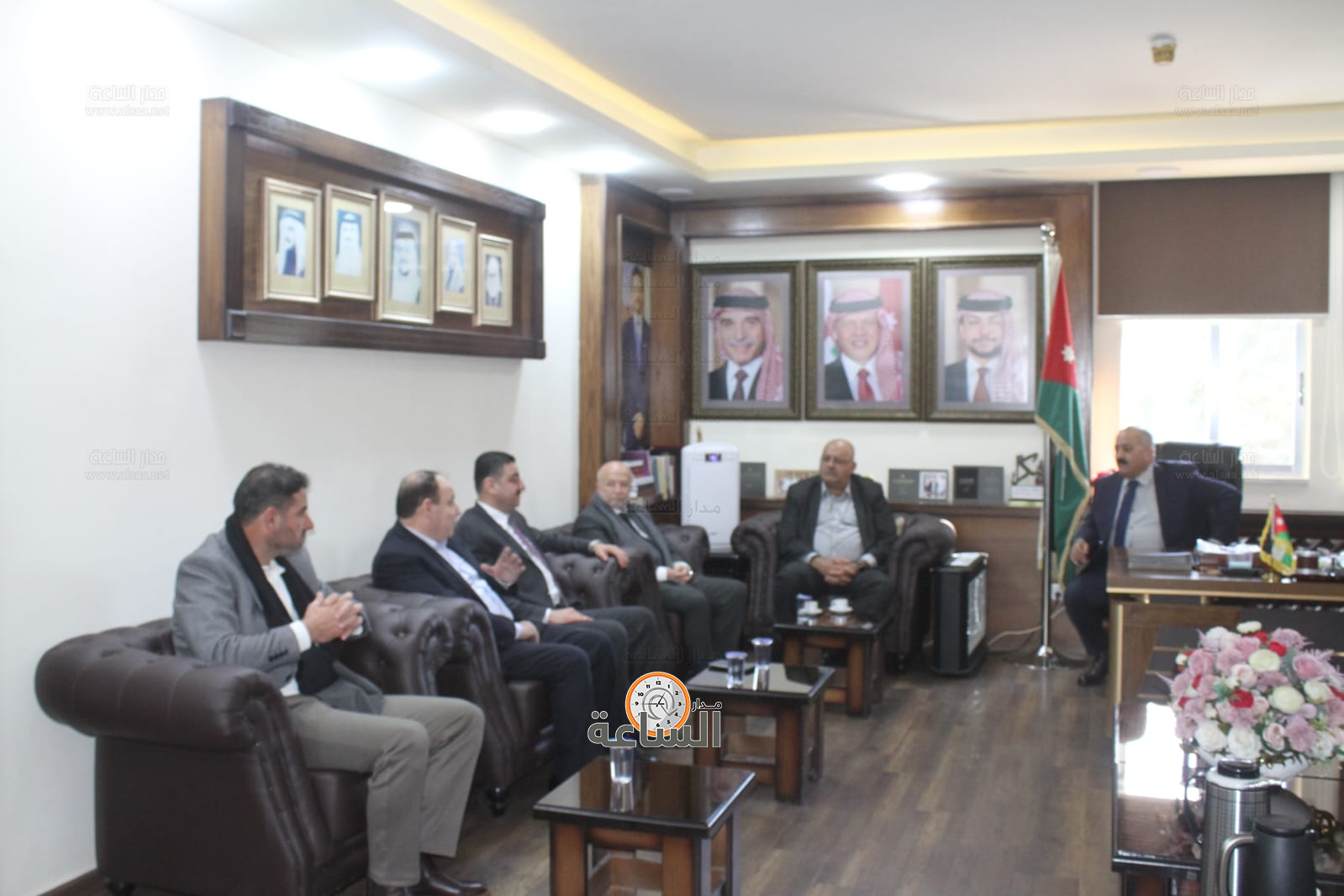 Madar Al-Saa Images 0.33951272494411966