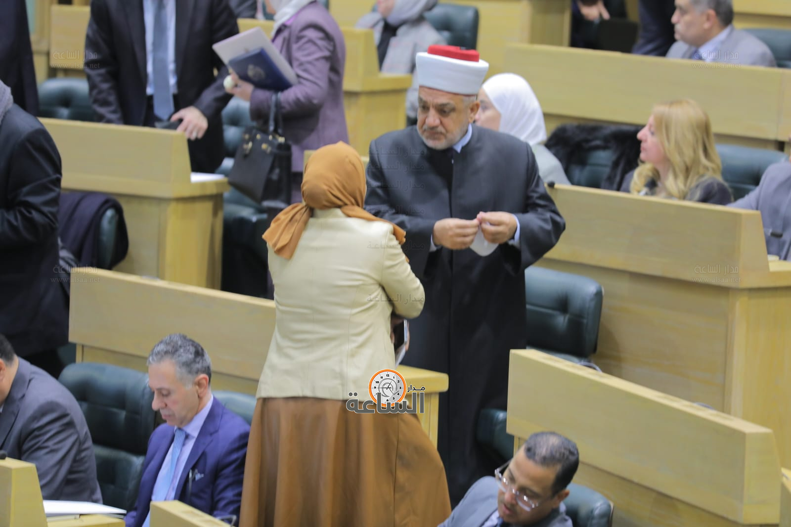 Madar Al-Saa Images 0.1403918026505122