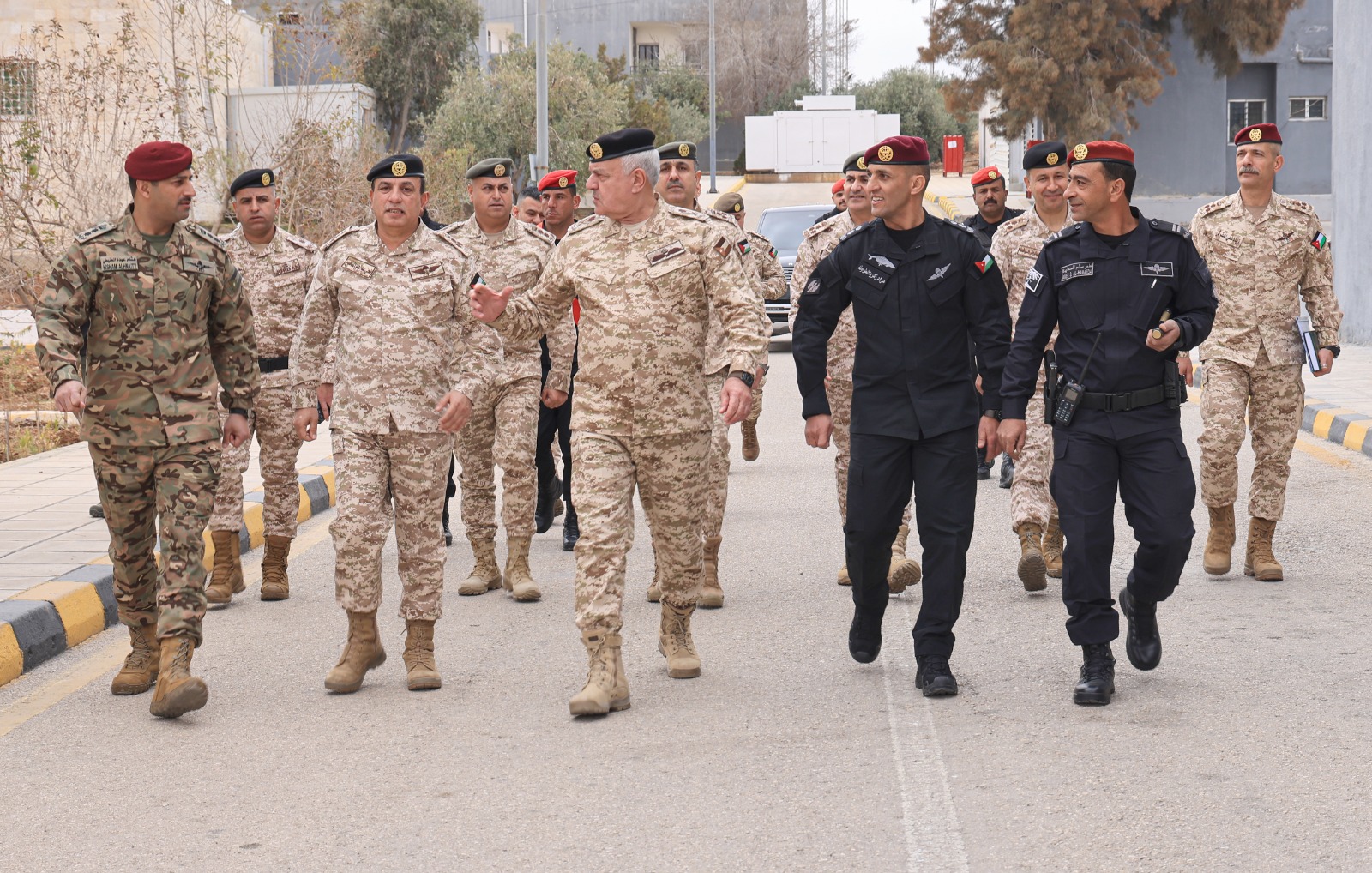 Madar Al-Saa Images 0.5970996141357146