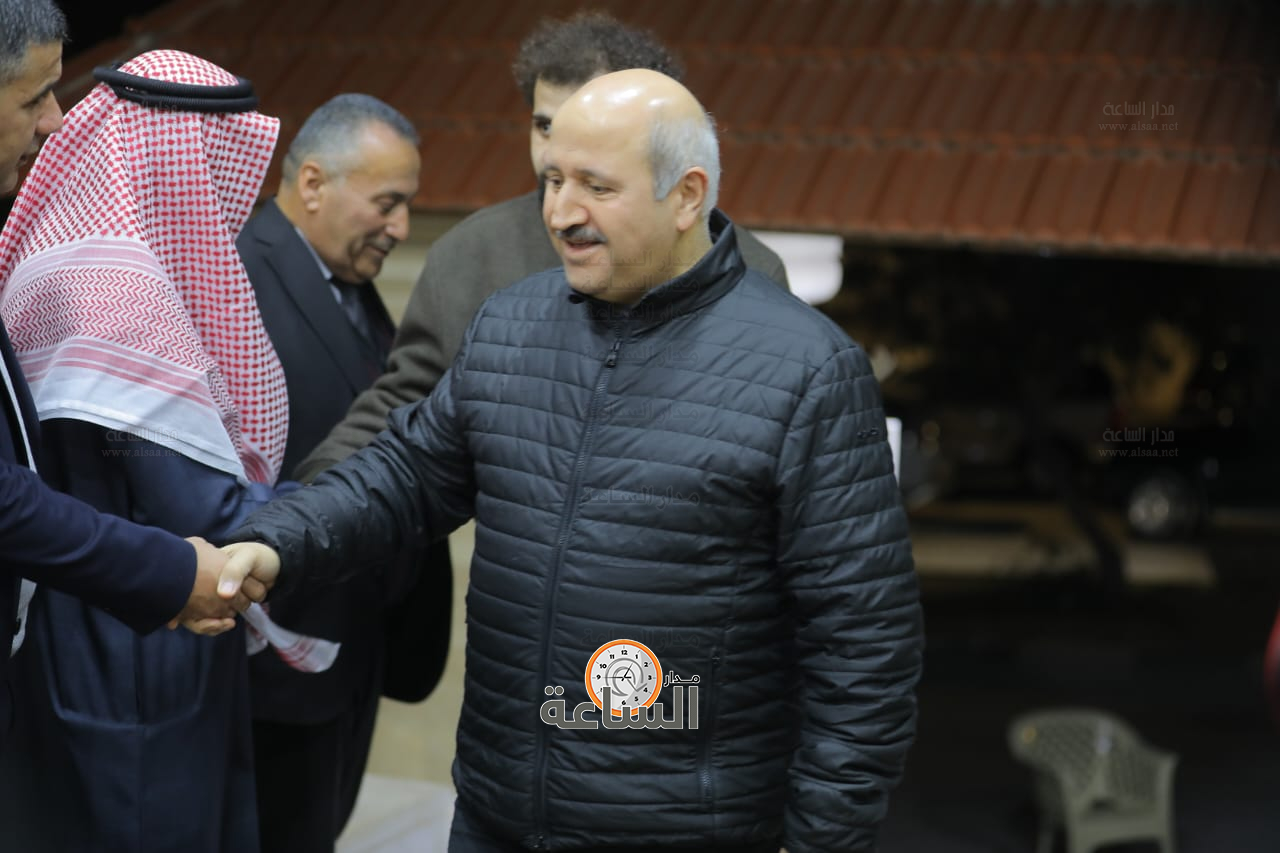 Madar Al-Saa Images 0.7349671332945968