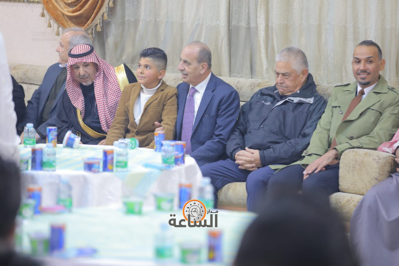 Madar Al-Saa Images 0.7660990371414131