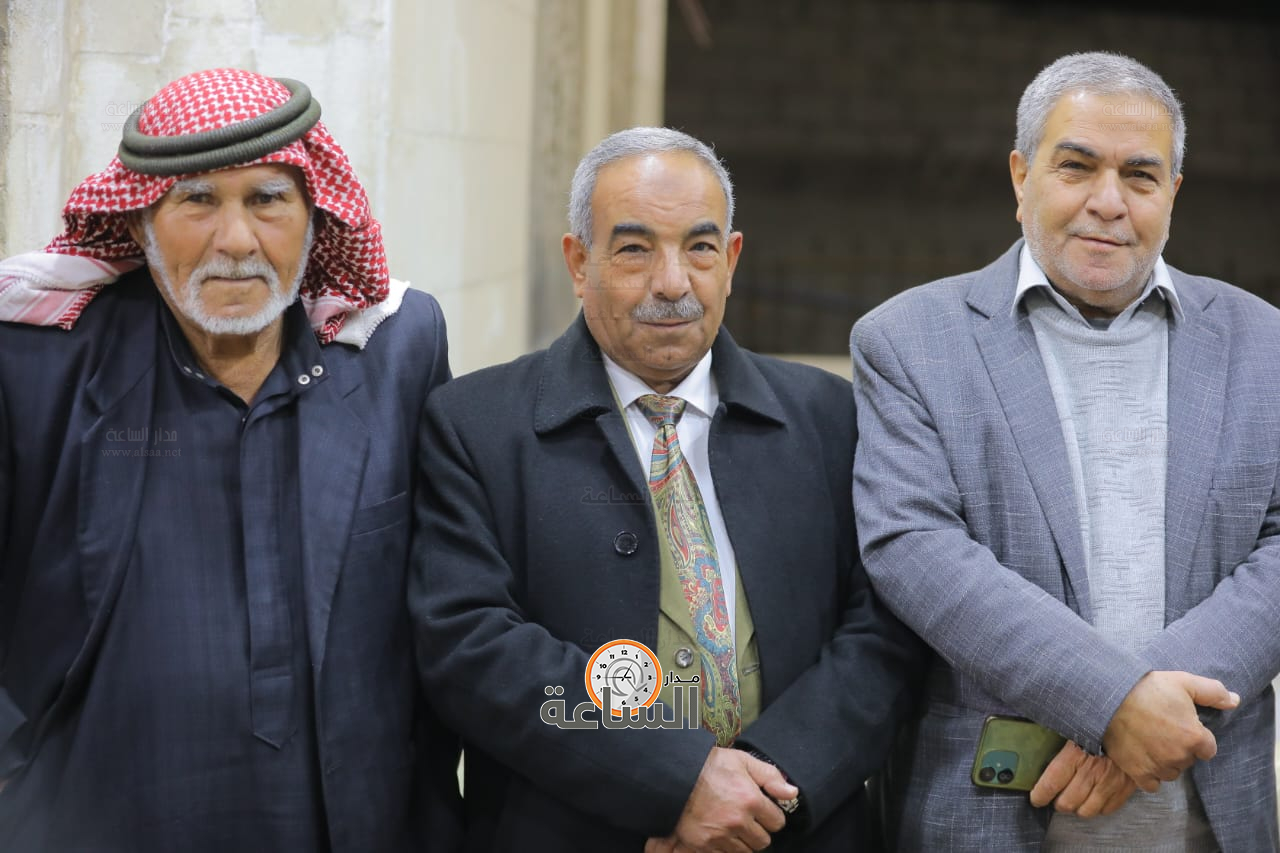 Madar Al-Saa Images 0.436872859117736