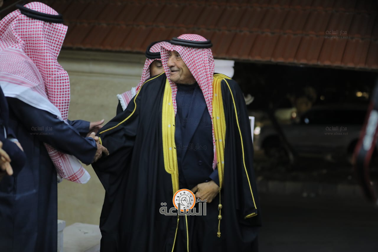 Madar Al-Saa Images 0.16095233929572905