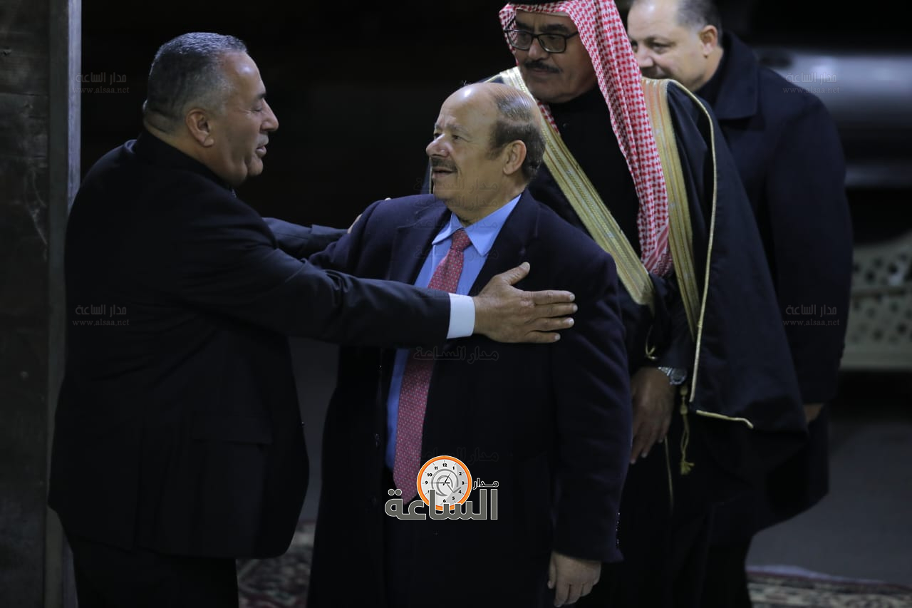 Madar Al-Saa Images 0.2305396730500826