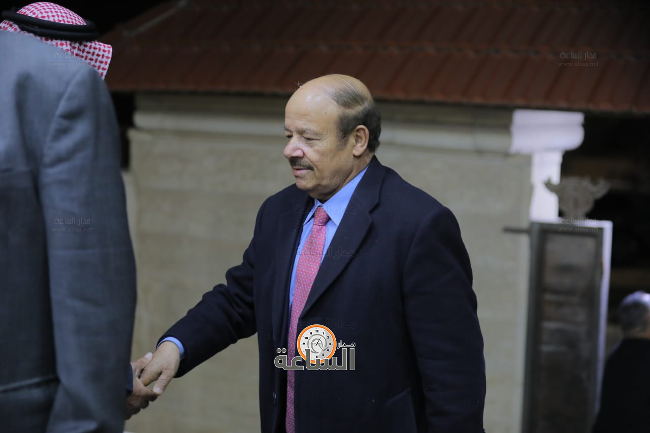 Madar Al-Saa Images 0.3679483928830132