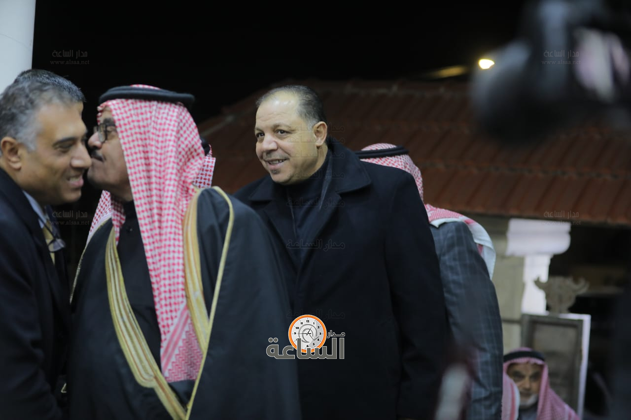 Madar Al-Saa Images 0.4672726568242074