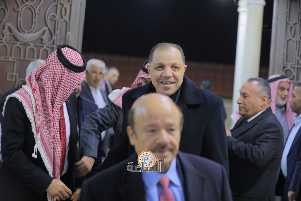 Madar Al-Saa Images 0.7705725241898169