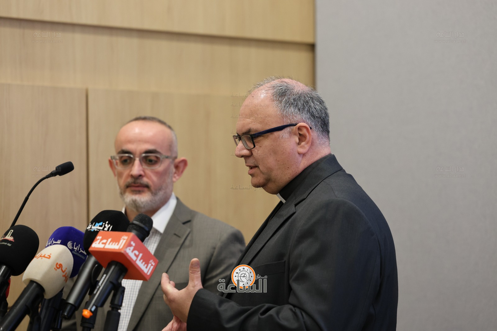 Madar Al-Saa Images 0.4971046925861444