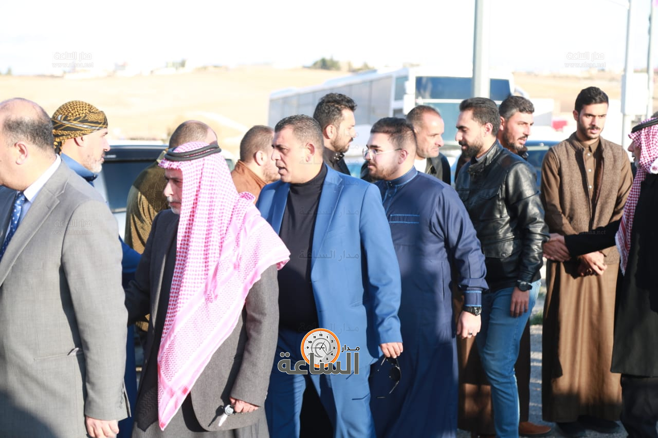 Madar Al-Saa Images 0.45680588382023113