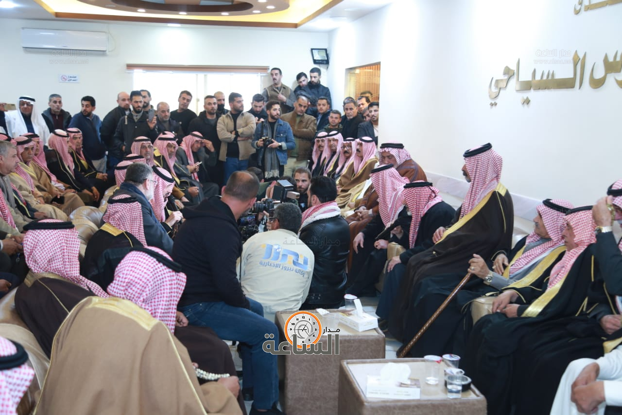 Madar Al-Saa Images 0.8350961552796949