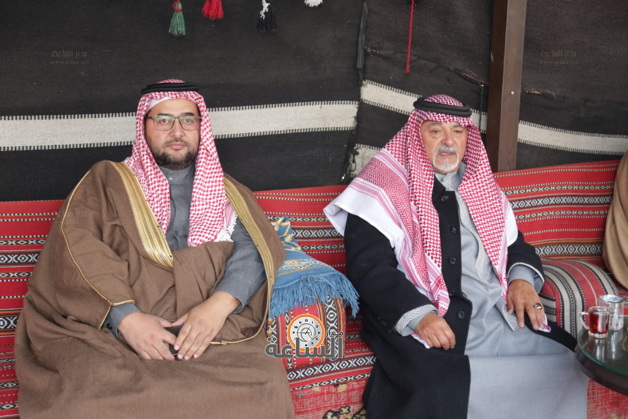 Madar Al-Saa Images 0.49237691624365487