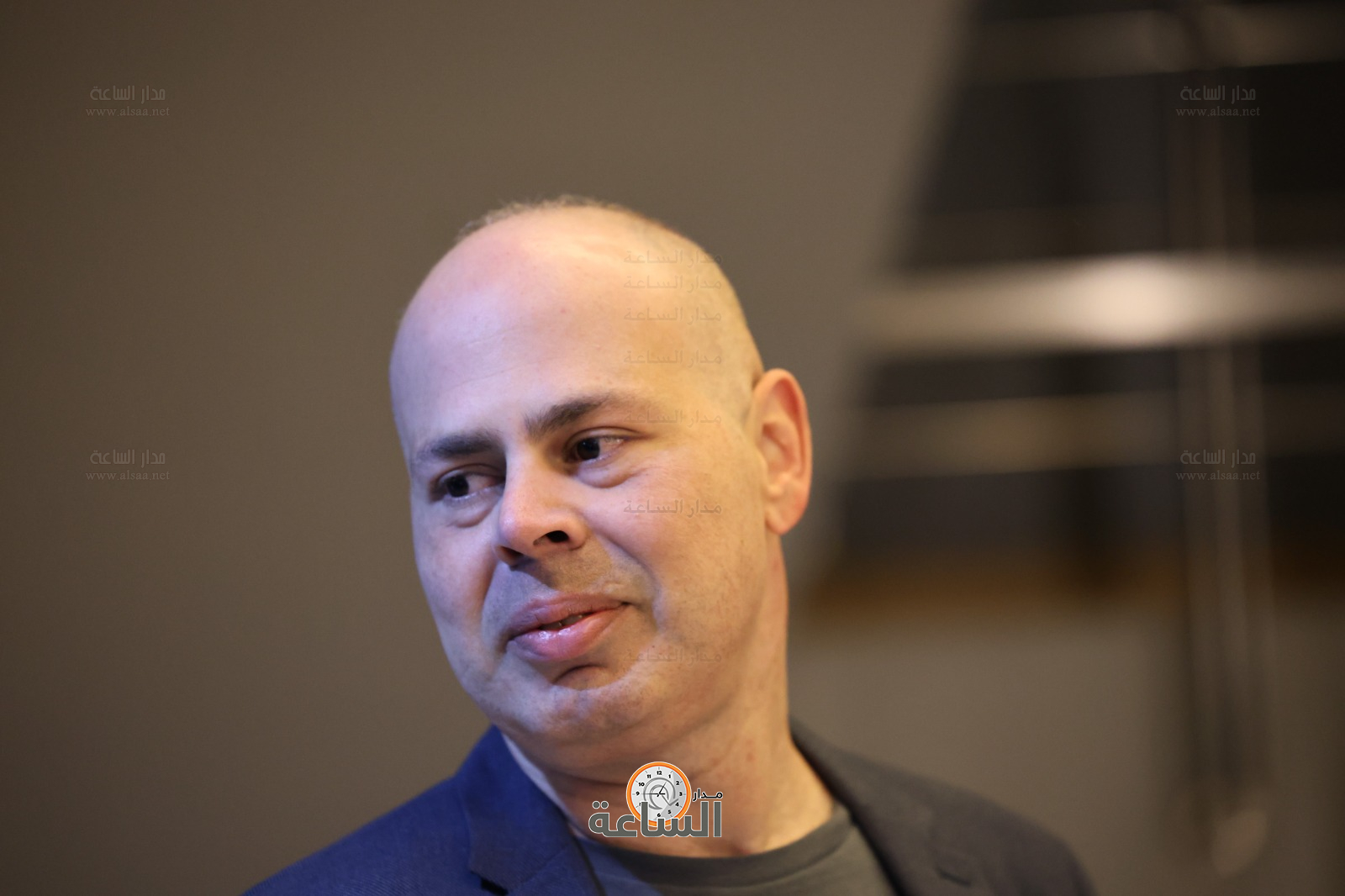 Madar Al-Saa Images 0.46149618289524685