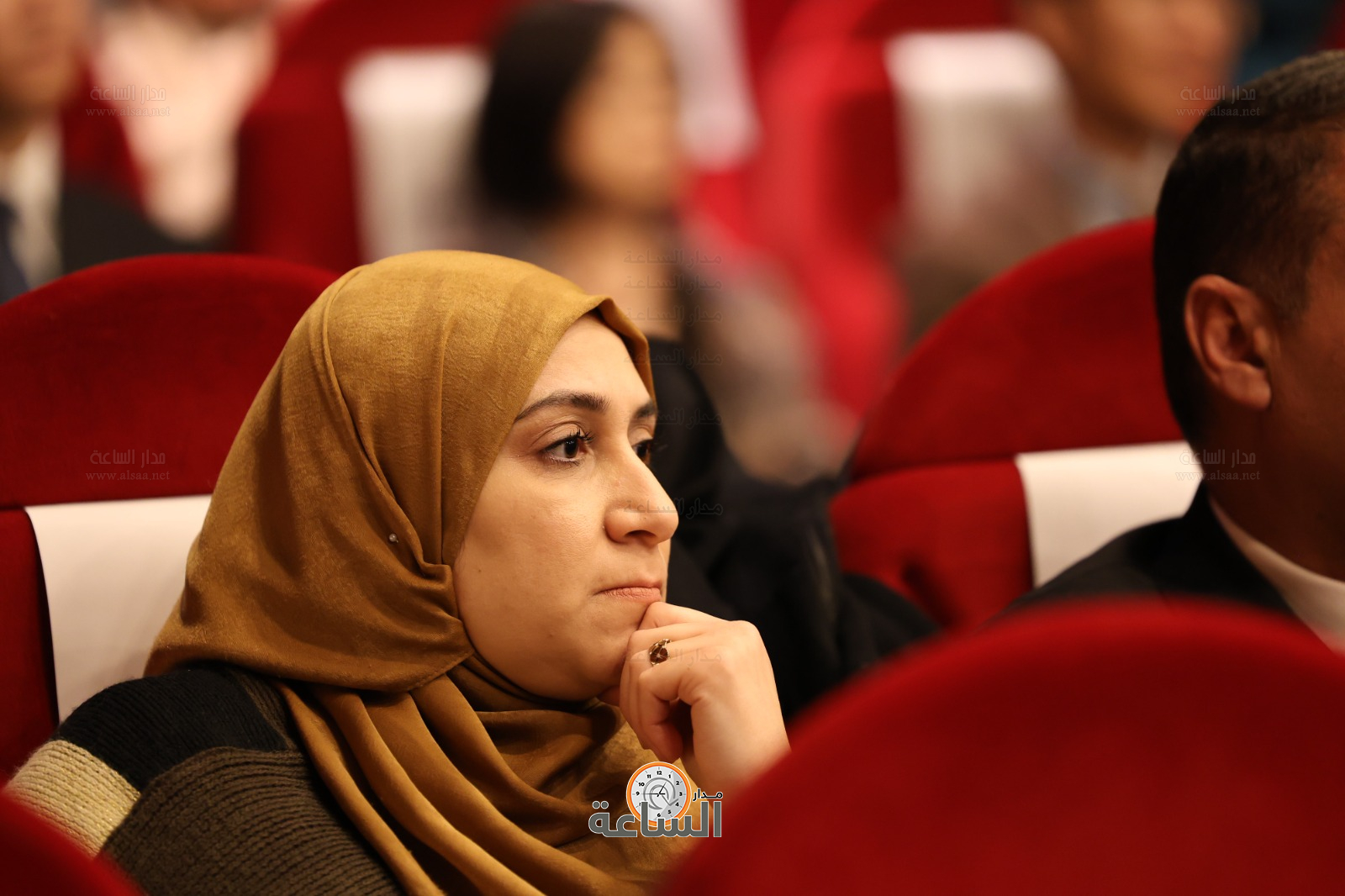 Madar Al-Saa Images 0.835527230427421