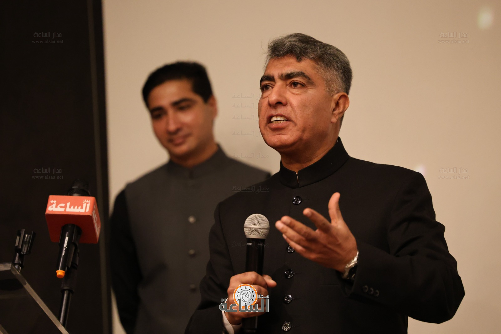 Madar Al-Saa Images 0.7617556222445905