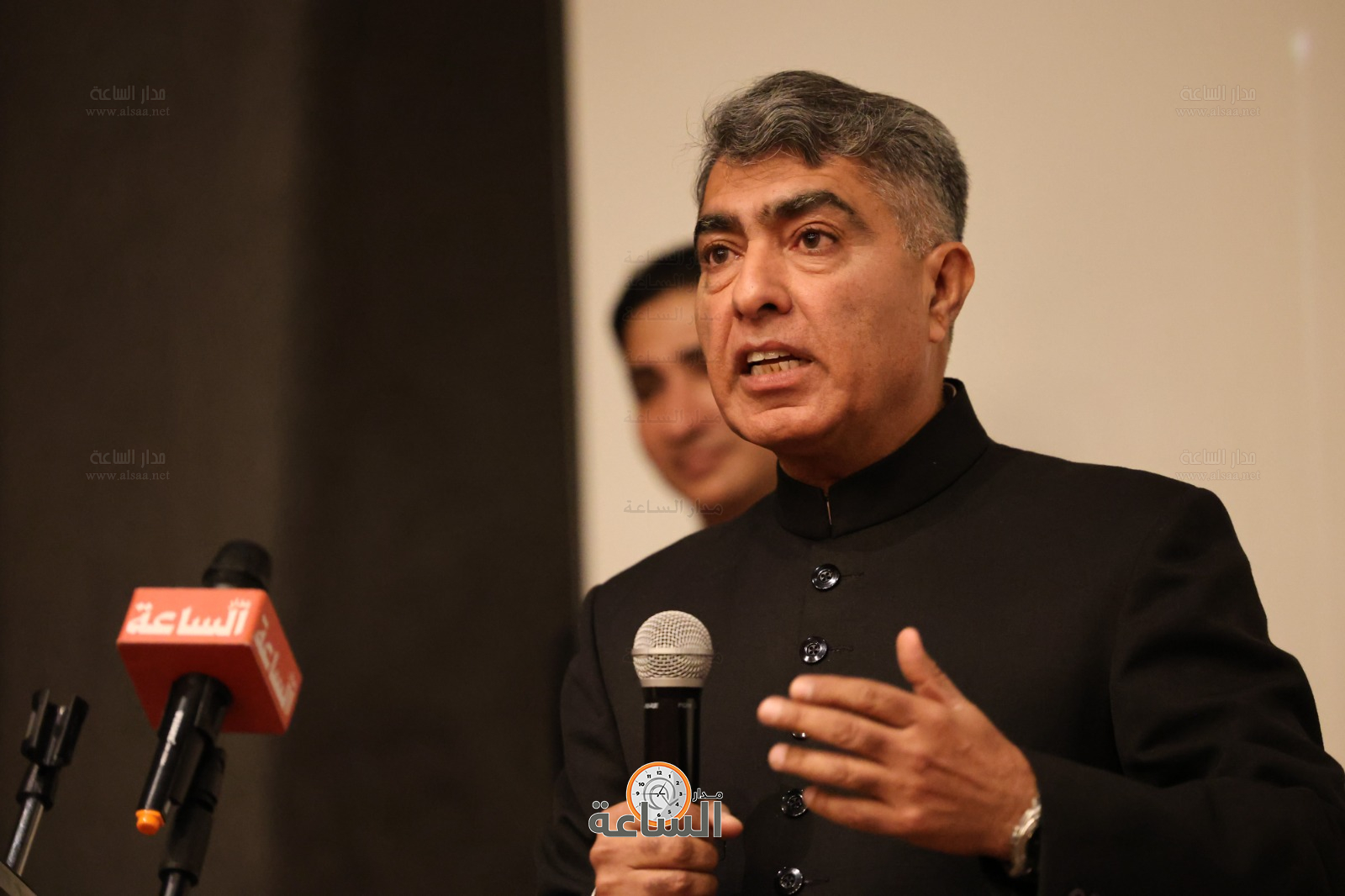 Madar Al-Saa Images 0.4070927665507653