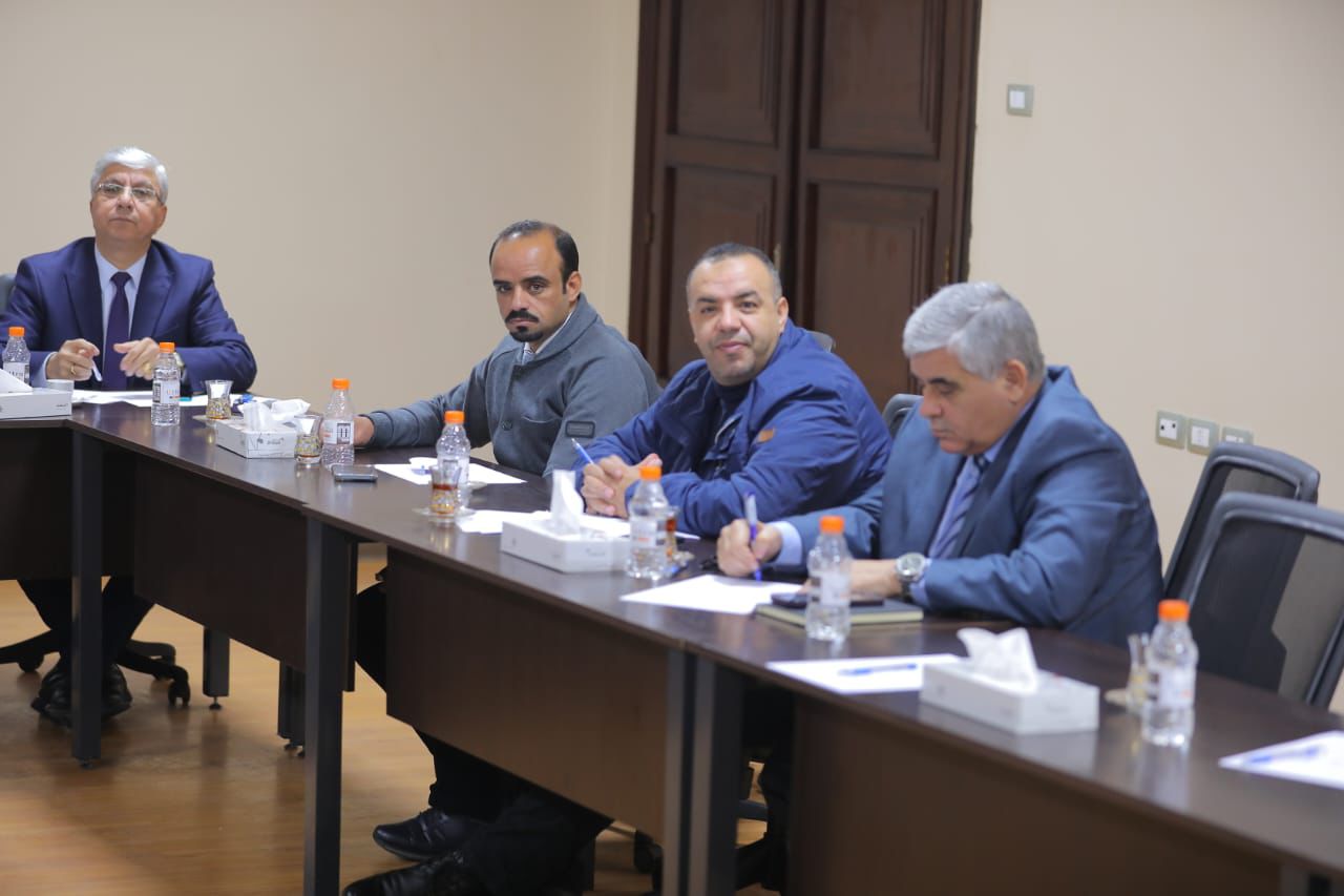 Madar Al-Saa Images 0.38103006949717644